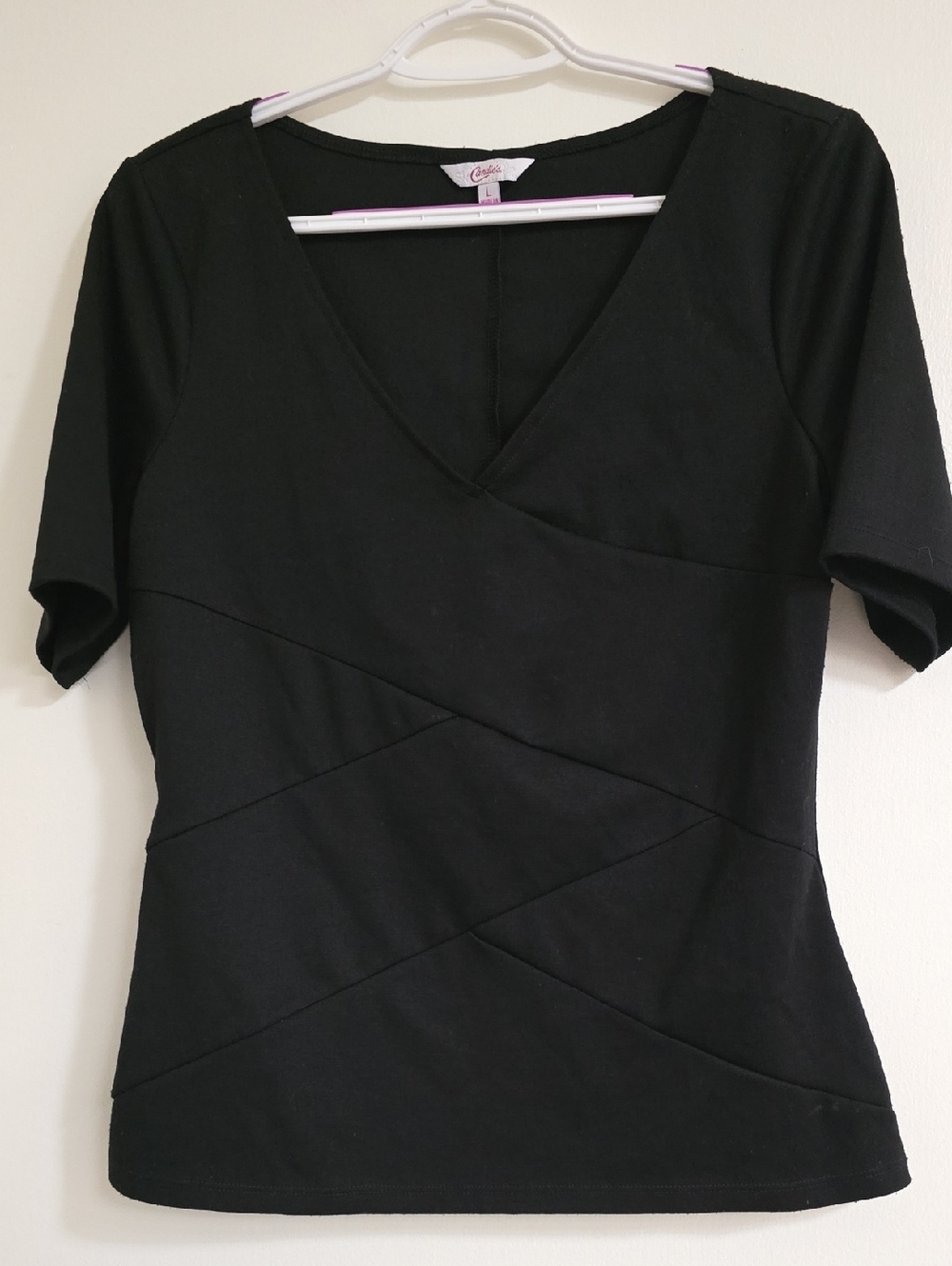 Candie's Black Short-Sleeve V-Neck Top
